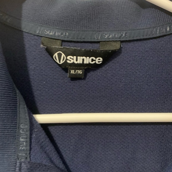 4/25$ Sunice XL Navy Polo Shirt 100% Cotton - Picture 2 of 4
